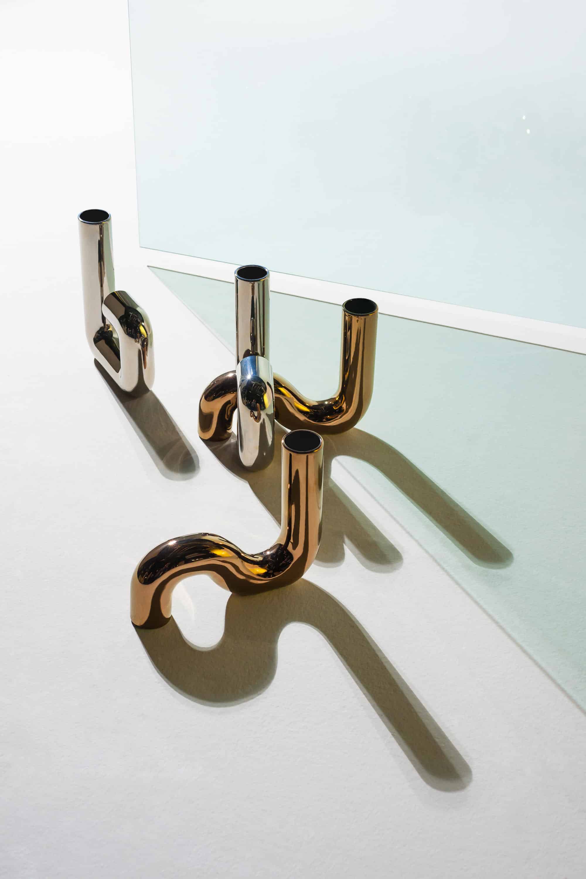 vase pi-dou style futuriste haut de gamme sur annecy