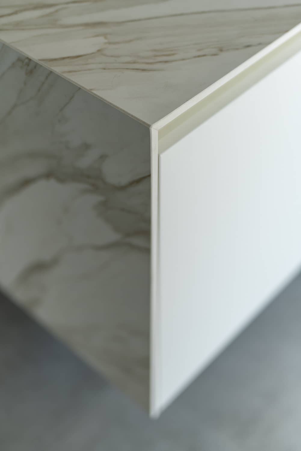 interieur-littoz-realisation-annecy-le-vieux-cuisine-haute-savoie-geneve-cuisiniste-deco-decoration-marbre-literie-dressing